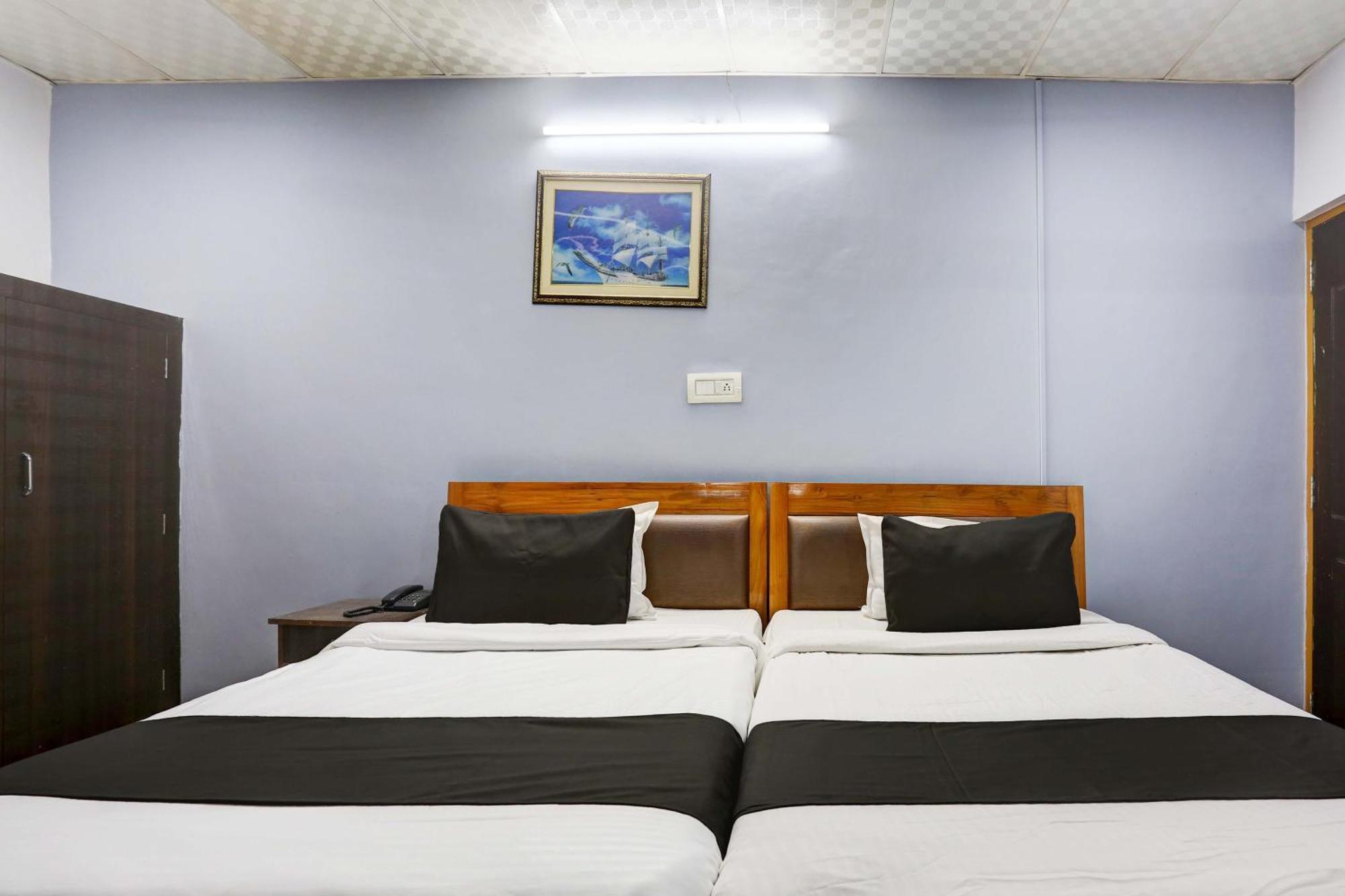 Collection O Moon Light Hotel