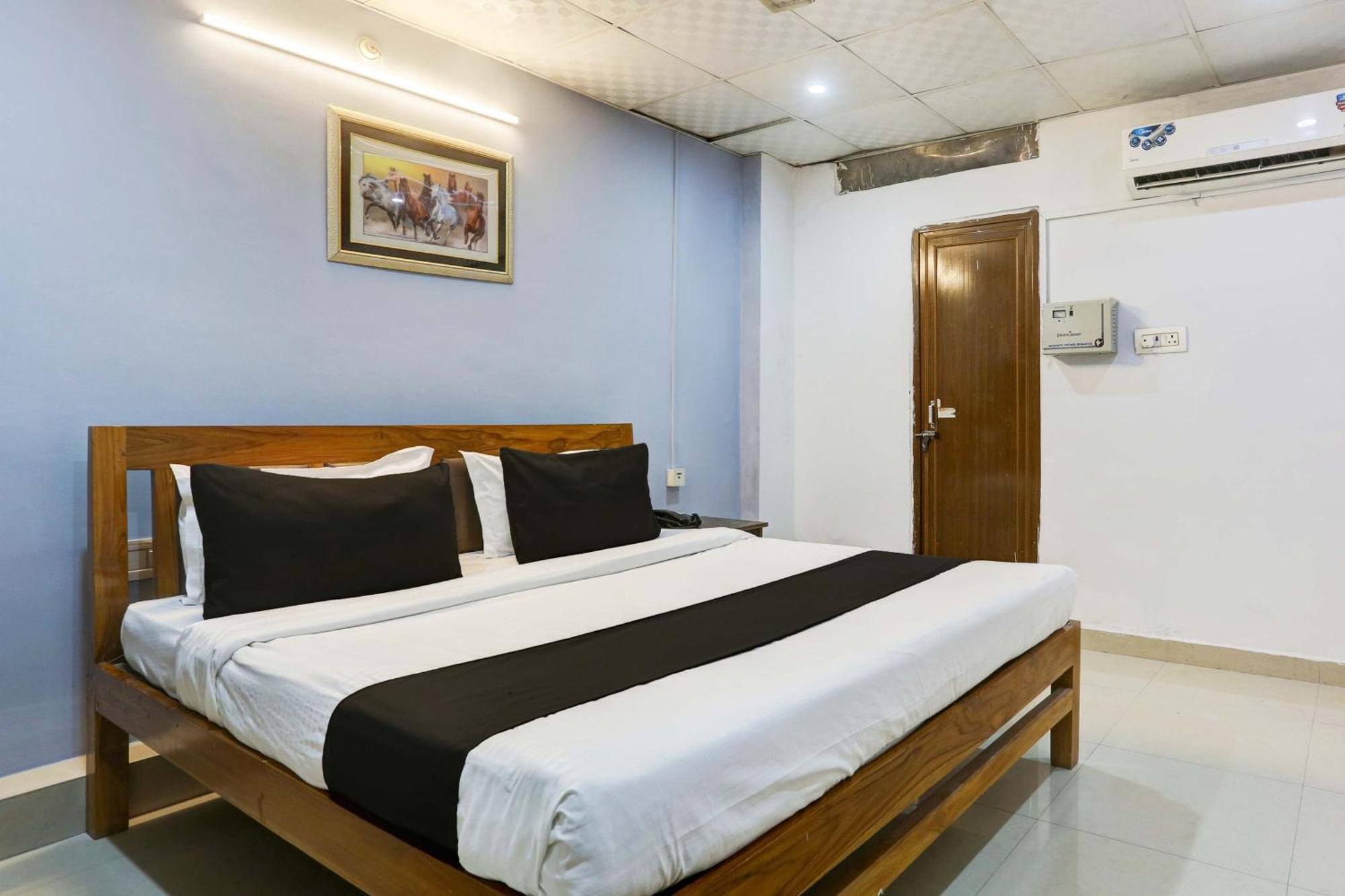 Hotel Collection O Moon Light