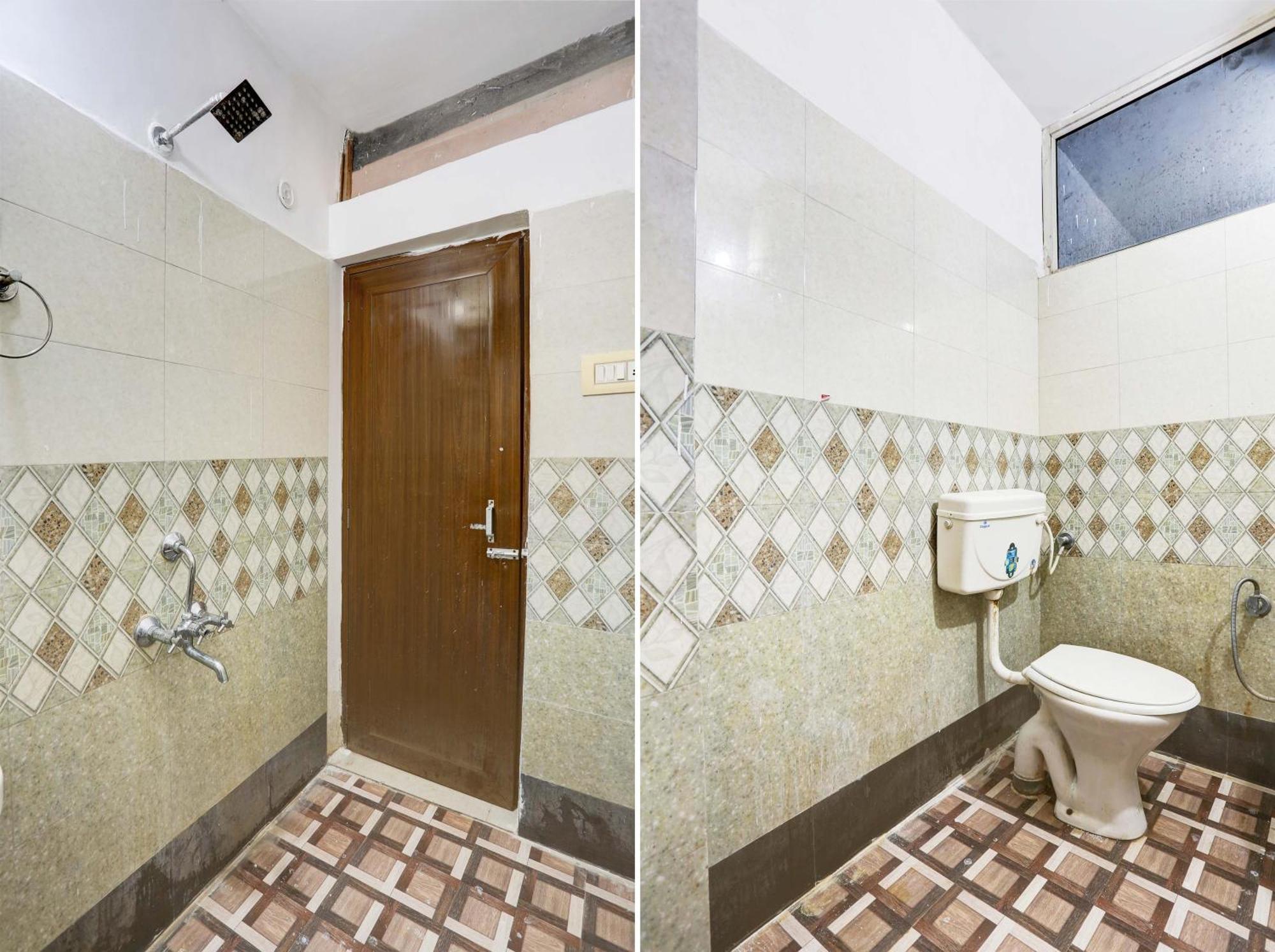 Collection O Moon Light Hotel 4*